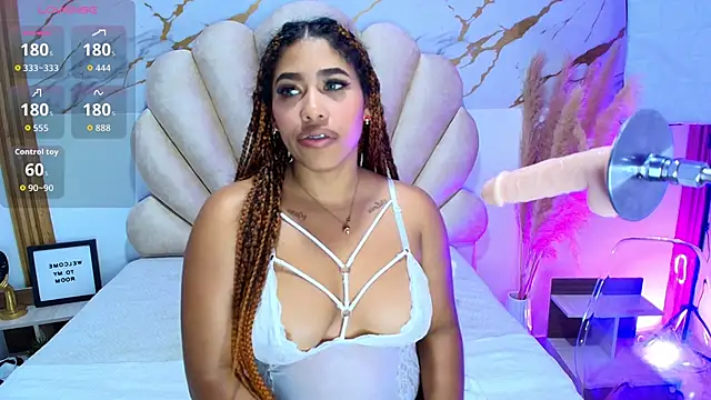 Snapshot of Miaa_sstar chatting on 03/27/26, 12:38 Miaa sstar online show from 03/27/26, 12:38