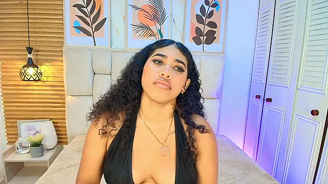 Snapshot of Miaa_sstar chatting on 04/15/26, 01:18 Miaa sstar online show from 04/15/26, 01:18