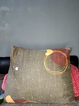 Snapshot of SexypuppyXX chatting on 04/07/26, 05:52 SexypuppyXX online show from 04/07/26, 05:52