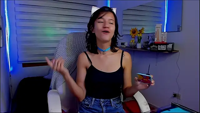 Clawdeen Hot online show from 04/11/26, 03:33