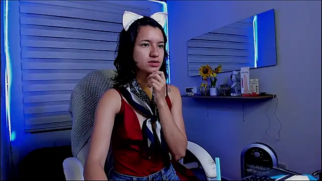 Clawdeen Hot online show from 04/14/26, 03:12