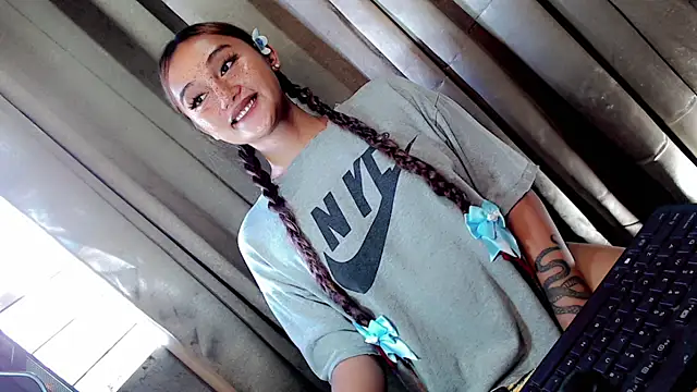 Jessicasfantasy online show from 04/05/26, 01:58