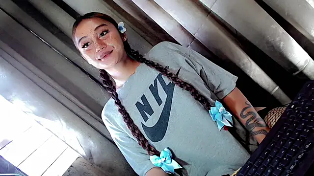 Jessicasfantasy online show from 04/07/26, 11:48