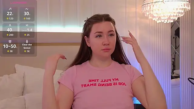 MeganStrane online show from 04/01/26, 03:29