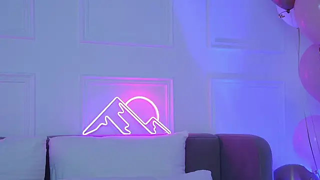 MeganStrane online show from 06/02/26, 06:37