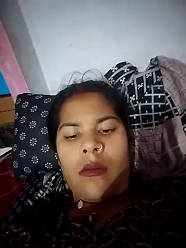 Pallavi cute online show from 04/17/26, 09:56