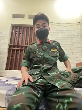 Hoanganhdayroii online show from 03/22/26, 11:13