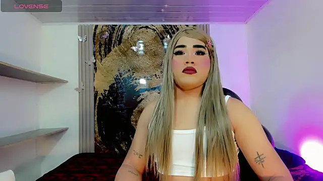 Alice Yermanotta online show from 05/26/26, 03:13