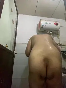 YEAG-QQ online show from 04/05/26, 02:09