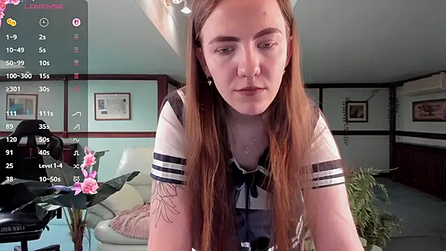 Snapshot of Kirarustle1 chatting on 04/09/26, 01:27 Kirarustle1 online show from 04/09/26, 01:27