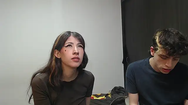 xxcodyxx666  online show from 04/17/26, 03:09