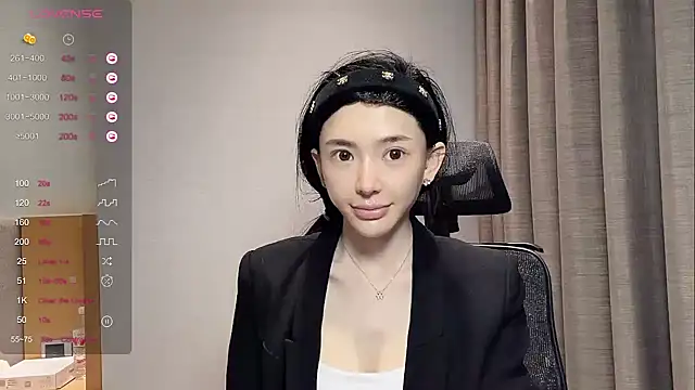 kiki-12 online show from 04/10/26, 11:42