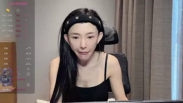 kiki-12 online show from 04/16/26, 03:29