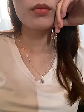 -Eidieea- online show from 04/17/26, 01:30