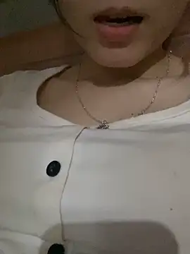 -Eidieea- online show from 04/22/26, 02:14