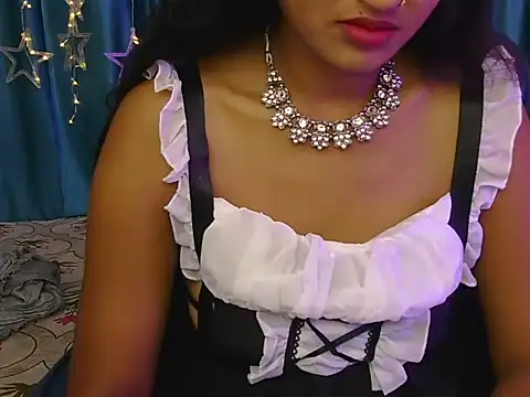 its-Aarushi online show from 04/13/26, 03:50