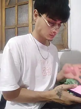 Mobi bigdick online show from 05/06/26, 05:35