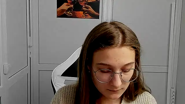 Mia kristal online show from 04/03/26, 12:58