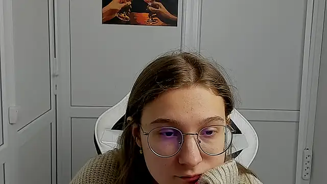 Mia kristal online show from 04/04/26, 07:17