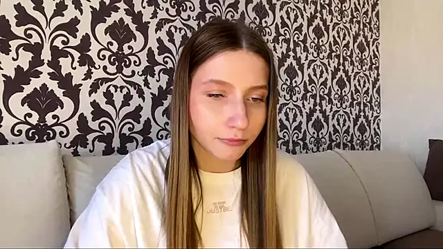 Snapshot of AdaGossett chatting on 04/01/26, 02:25 AdaGossett online show from 04/01/26, 02:25