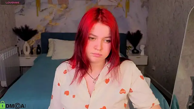 Emma-Wats0n online show from 04/09/26, 09:15