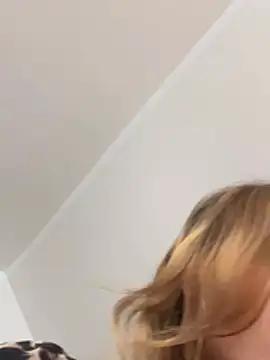 SophiaWestend online show from 04/03/26, 01:20