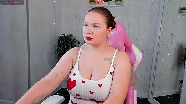 Virginia Robinson online show from 04/13/26, 09:37