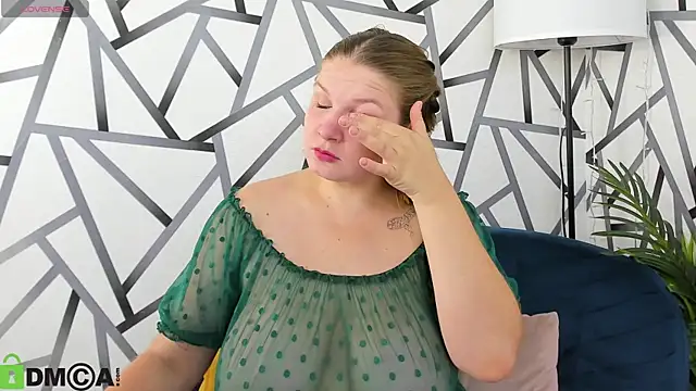 Virginia Robinson online show from 07/12/26, 12:45