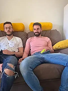 AmicisegretiITA online show from 04/08/26, 02:28