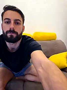 AmicisegretiITA online show from 04/09/26, 07:19