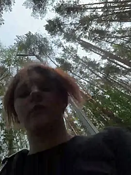 Snapshot of NinaParri chatting on 07/12/26, 06:26 NinaParri online show from 07/12/26, 06:26