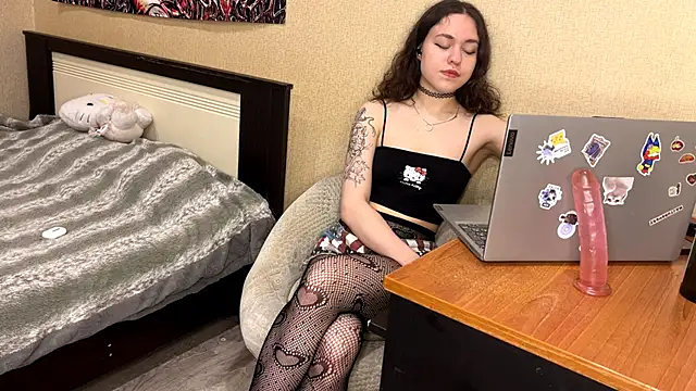 Holy Mariaaa online show from 05/04/26, 06:15