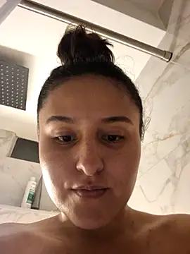 rafaella stefano online show from 03/23/26, 10:58