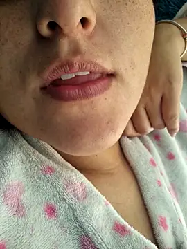 rafaella stefano online show from 04/01/26, 12:39