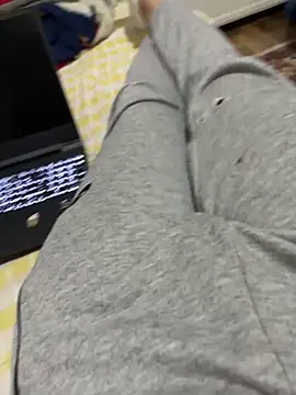 Emirr10 online show from 04/07/26, 05:24