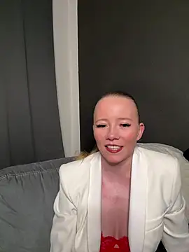 KatharinaGold online show from 03/18/26, 08:01