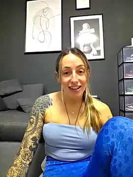 NicoleKaiser online show from 03/26/26, 07:08