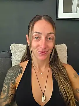 NicoleKaiser online show from 06/28/26, 08:09