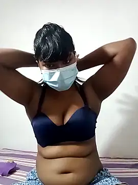 honeyi babe online show from 04/08/26, 12:38