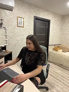 AgathaMyers online show from 03/25/26, 03:40