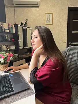 AgathaMyers online show from 04/10/26, 06:18