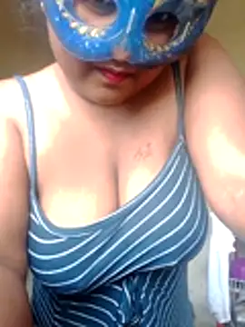 Snapshot of Rishwana69 chatting on 03/21/26, 09:14 Rishwana69 online show from 03/21/26, 09:14