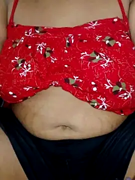 Snapshot of Rishwana69 chatting on 04/16/26, 06:52 Rishwana69 online show from 04/16/26, 06:52