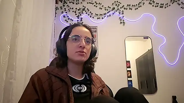 SanjuanaEytchison online show from 04/13/26, 09:59