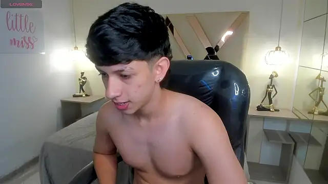 AdrianFranko online show from 03/19/26, 12:42