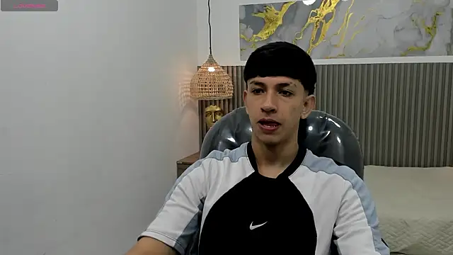 AdrianFranko online show from 04/06/26, 01:45