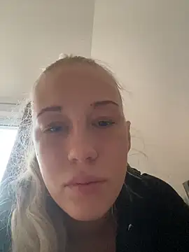 LeniMaria online show from 03/21/26, 05:05