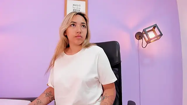 milliesummer online show from 03/29/26, 12:05