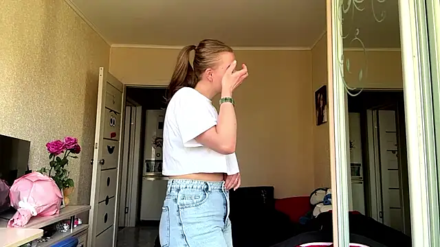 Elle GrEat online show from 03/30/26, 07:09