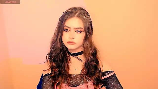 Snapshot of _LunnaBelle_ chatting on 03/30/26, 09:16 LunnaBelle online show from 03/30/26, 09:16